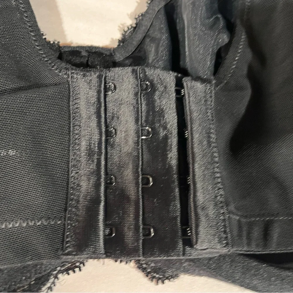 Torrid Black Lace Unlined Full Coverage Underwire Bra 46D - Picture 6 of 12